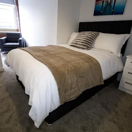 Apartment Empire
